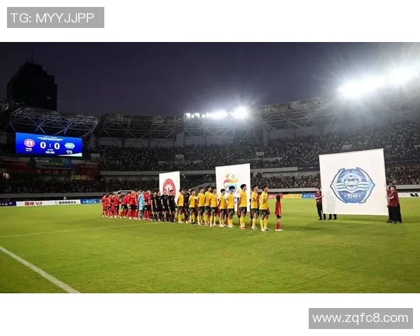 足球球星因个人言行遭遇网络暴力争议引发热议公众反思社交媒体影响力